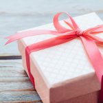 印鑑を贈るベストなタイミングとは？人生の節目を刻む“実用的で意味のあるギフト”